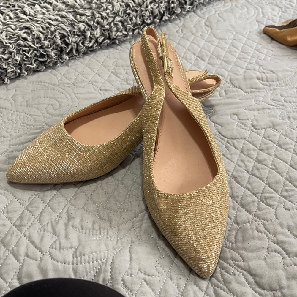 BRAND NEW SHOES